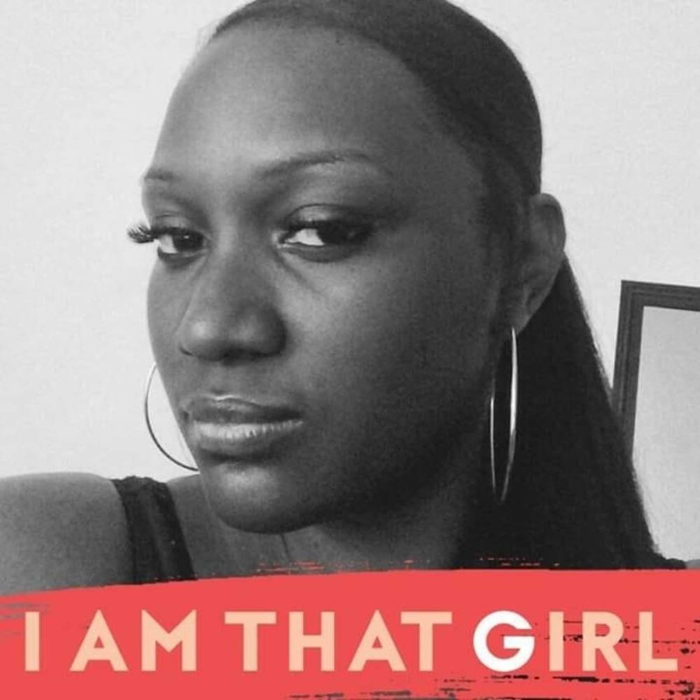 Meet your Posher, Ebony